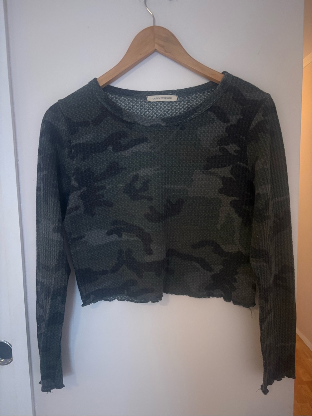 Caution To The Wind Olive & Black Camo Thermal Long-Sleeve Crop